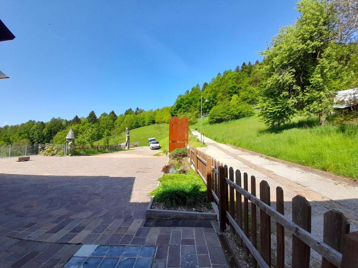 B&B Chalet Dolomiti Sant'Orsola Exterior photo